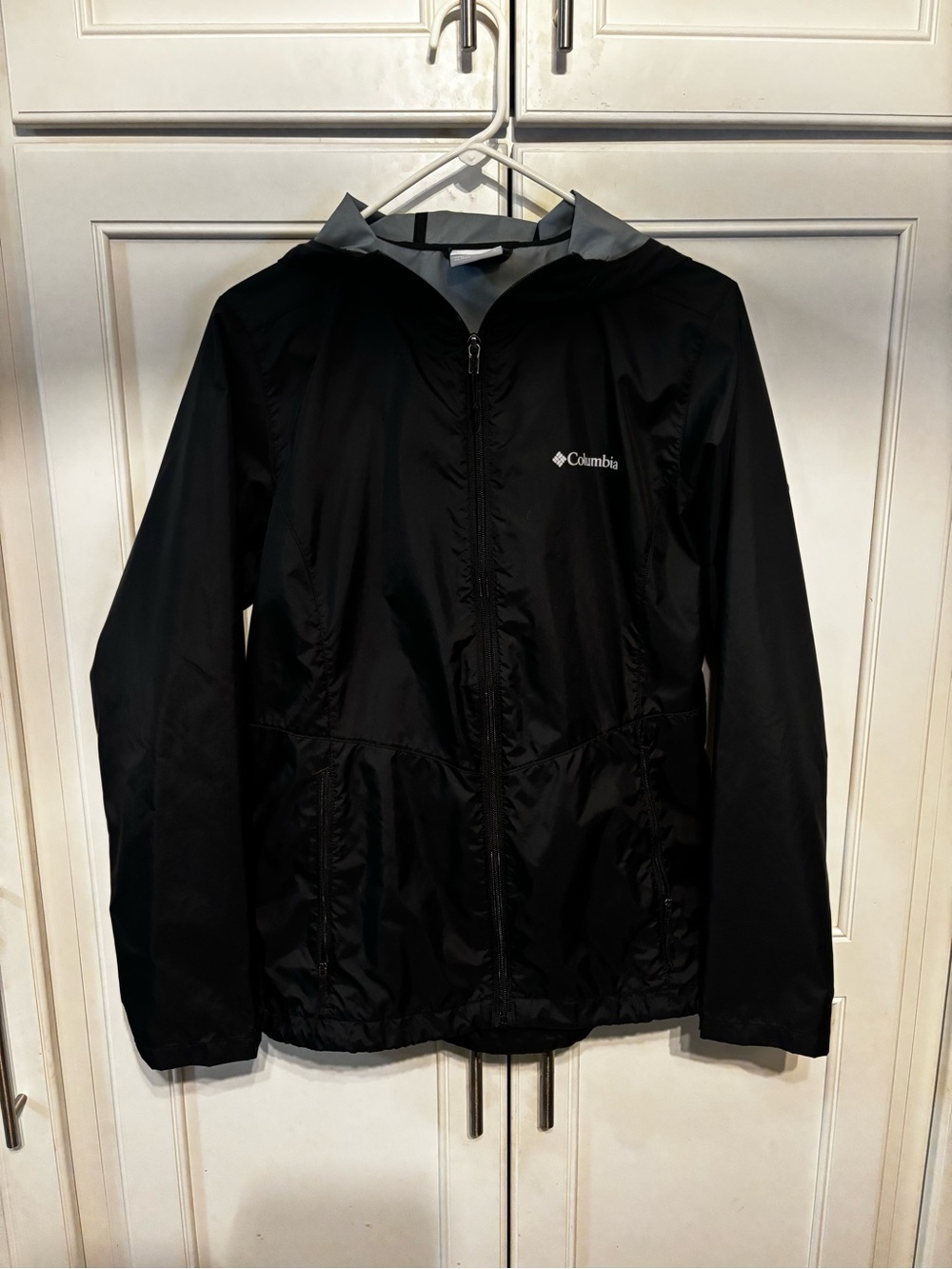 Columbia Women's Black Lightweight Rain Jacket